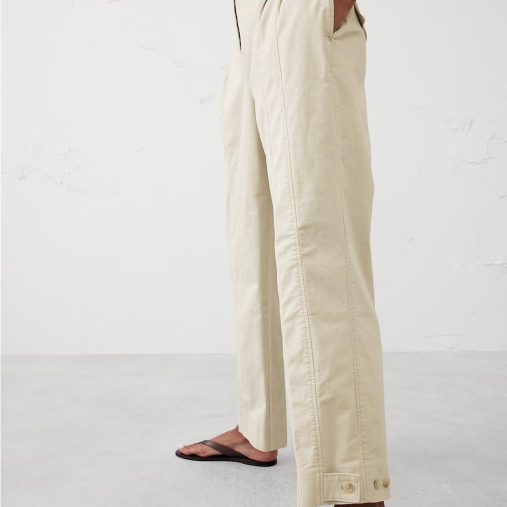 Banana Republic Relaxed High Rise Chino